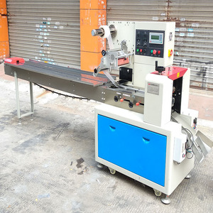 Guangzhou Huili Machinery Small Pillow Packaging <b>Machine</b> 380V 1.75kw Fully Automatic Sealing For <b>Biscuit</b> Mooncake Packaging - Product Image 4