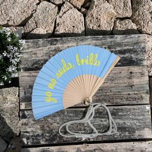 Abanicos Personalizados de Bambú de 21 cm con Asa, Estilo Vintage, Superficie de Tela Tradicional con Técnica de Tallado para Decoración del Hogar y Promocionales - Product Image 2