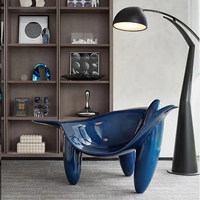 Fauteuil d'appoint sculptural moderne de luxe bleu, design créatif bio-mimétique, pour salon et hôtel
