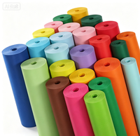 Vente en gros de tissu non tissé en feutre dur respirant et écologique 100% polyester de 3 mm en rouleau pour sacs
