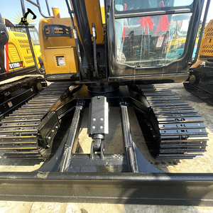 Équipement de construction lourd, excavatrice d'occasion SANY SY75CPRO, Isuzu, capacité de la benne de 0,3 m³, poids opérationnel de 7350 kg - Product Image 5