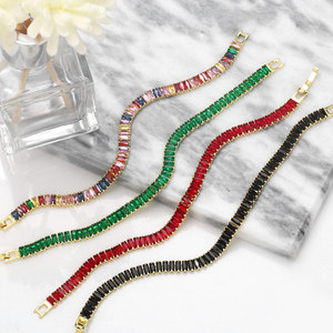 Accessori per la festa nuziale delle donne del braccialetto della catena di Tennis dello zircone <span class=keywords><strong>quadrato</strong></span> scintillante placcato <span class=keywords><strong>oro</strong></span> 18K di alta qualità di vendita calda - Product Image 2