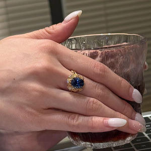 YL Hot Light Luxury Palace Style Brown Fragrant Betel Nut Copper Gold Plated High-end Elegant Women's Index Finger Ring - Product Image 3