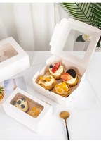 Haute qualité fête d'anniversaire mariage de luxe Transparent Protection de l'environnement Pet couche 12 Mini tasse boîte à gâteaux en vrac