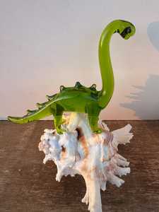 Figurine de dinosaure en verre soufflé vert, décoration animale artisanale en verre soufflé, design artistique - Product Image 2