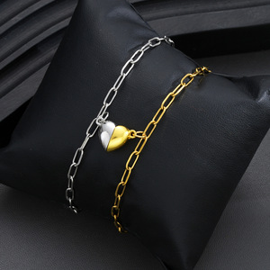 Bracciale Magnetico a Cuore in Lega Placcata Oro 18K, Gioiello Semplice ed Elegante per <span class=keywords><strong>San</strong></span> <span class=keywords><strong>Valentino</strong></span> - Product Image 3