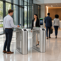 Portique de contrôle d'accès en acier inoxydable avec lecteur de cartes RFID pour l'entrée des employés d'usine et le système de passage de bâtiment