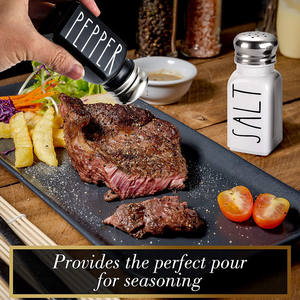 2.7OZ Ensemble de salières et poivrières en verre noir et blanc avec couvercle en acier inoxydable Capacité 80ml - Product Image 4