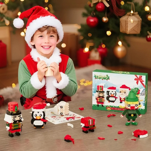 Set <span class=keywords><strong>di</strong></span> Costruzioni Natalizie da 493 Pezzi con Babbo Natale, Pinguino, Schiaccianoci e Elfo - Giocattolo Costruibile Fai-da-te 4-in-1 per Bambini - Product Image 3