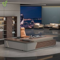 Bureau de direction modulaire incurvé IULTRA avec plateau flottant en MFC, faible MOQ, design esthétique unique