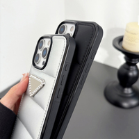 Coque de téléphone 3D Diamond Brand PR Logo Puffer pour iPhone Air 17 16 15 14 13 Pro Max, style doudoune, toucher doux, rembourrée en coton