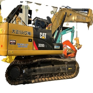 รถขุด CAT 320B มือสอง พร้อมอุปกรณ์หลัก เช่น เครื่องยนต์ ปั๊ม มอเตอร์ เกียร์ ลูกปืน PLC สำหรับงานก่อสร้าง ขาย - Product Image 1