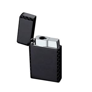 <span class=keywords><strong>Briquet</strong></span> Photos Haute Définition <span class=keywords><strong>Personnalisé</strong></span> Vente de Gros <span class=keywords><strong>Briquet</strong></span> à Gaz <span class=keywords><strong>Briquet</strong></span> Coupe-Vent en Métal Embossé Rechargeable - Product Image 1