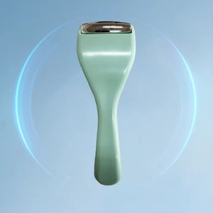 Металлический роликовый массажер для лица и области вокруг глаз с эффектом холодного компресса - Product Image 1