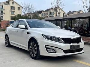 Miglior Prezzo 2014-2025 Modello Executive Kia K5 Berlina Usata con Doppio Scarico e Caricatore Wireless - Product Image 3