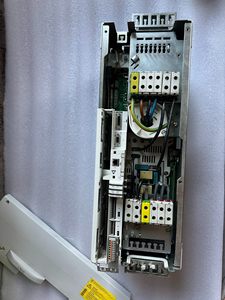 E94ASHE0594 ชุดควบคุม E94 ซีรีส์ 59A 3/PE 400V AC ไดรฟ์ PLC - Product Image 3