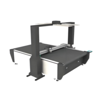 Machine de découpe automatique de cuir naturel avec grand projecteur de caméra CCD Machine de découpe de couteau oscillant CNC en cuir véritable