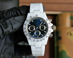 Hecho de cerámica, con un efecto de luz nocturna extremadamente fuerte. Este encantador reloj mecánico es difícil de dejar de usar - Product Image 2