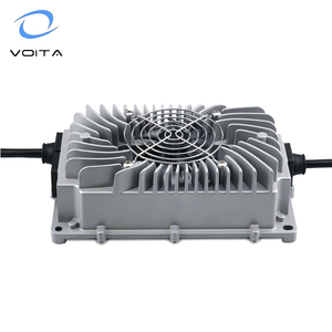 高品質自動24V 18Aリチウムバッテリー充電器600W（電気自動車用、CE FCC認証取得済み） - Product Image 1
