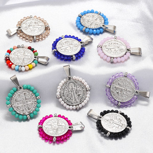 Colgantes de Perlas con la Virgen María |   Colgante Católico de Acero Inoxidable Chapado en Oro PVD de 18K con Cuentas de Colores para Fabricación de Joyería DIY - Product Image 3