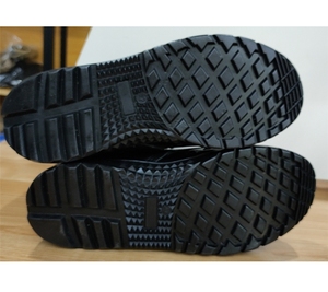 Botas Tácticas Ligeras Negras TSB0104 con Costuras Reforzadas y Suelas de PU - Product Image 2