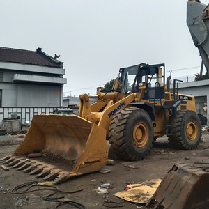 Cargadora frontal usada Komatsu WA470/350/380/380-6/400/320/200-5, carga nominal de 15 toneladas, motor CAT 3304 de 92KW, inspección por video, para construcción de carreteras - Product Image 1