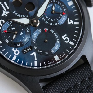 Montres mécaniques de haute qualité ; Montres tendance et très vendues ; Montres au design complexe ; Montres noires avec cadrans bleus. - Product Image 6