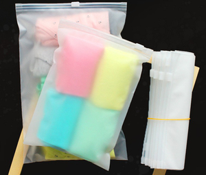 Bolsas de plástico con cierre de cremallera <span class=keywords><strong>para</strong></span> <span class=keywords><strong>ropa</strong></span>, embalaje con logotipo personalizado, envío rápido - Product Image 2