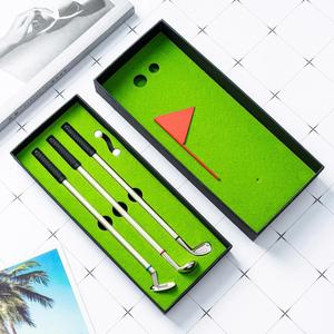 Set de Bolígrafos de Mini Golf para Regalo Promocional - 3 Colores de Tinta, Alivio de Estrés de Escritorio e Idea de Regalo de Cumpleaños Genial - Product Image 1