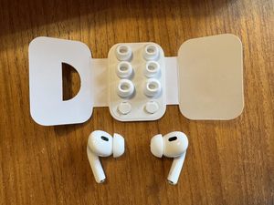 4 Pares <span class=keywords><strong>de</strong></span> Puntas <span class=keywords><strong>de</strong></span> Silicona <span class=keywords><strong>para</strong></span> Auriculares, Repuesto 1:1 <span class=keywords><strong>para</strong></span> Air Pods Pro con Bolsa <span class=keywords><strong>de</strong></span> Empaque, Orificio <span class=keywords><strong>de</strong></span> Reducción <span class=keywords><strong>de</strong></span> Ruido y Protector <span class=keywords><strong>de</strong></span> Polvo Integrado - Product Image 6