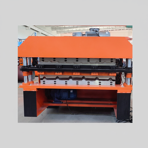 เครื่องทำกระเบื้องสี่เหลี่ยมคางหมูเคลือบโลหะชุบสังกะสีเครื่องขึ้นรูปหลังคาแบบซ่อน - Product Image 1