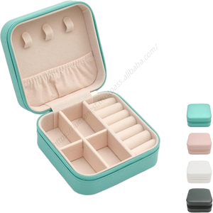 Vente en gros de boîtes à bijoux de voyage de petite taille avec fermeture éclair, étui carré en cuir PU, boîtes cadeaux de luxe - Product Image 1