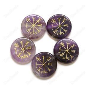 <span class=keywords><strong>Pierre</strong></span> de chance Vegvisir ronde plate gravée naturellement, la boussole viking / boussole runique pour la guérison, cristal 25x25x5mm - Product Image 5