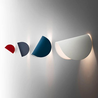 Lampe murale LED à angle réglable en métal d'intérieur nordique Salon Hôtel Chambre à coucher Lampe murale de chevet