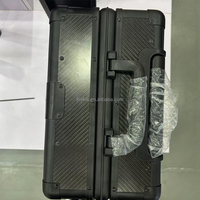 Bagages à roulettes en fibre de carbone OEM avec cadre ABS et verrouillage par mot de passe TSA pour les voyages en avion