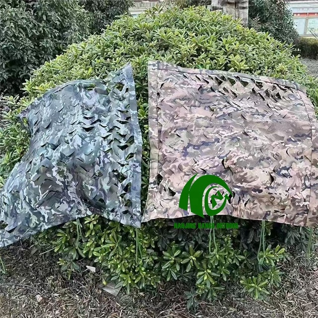 KANGO Outdoor 3d Leaf Camo Netting Anti radar Functional Bulk Roll Camo Netting Fire Resistant Telescopic Support Rod Camo Net