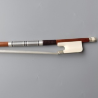 High Quality All Size Natural Horsehair Handmade Brazil Wood Carbon Fiber Violin Cello Bows