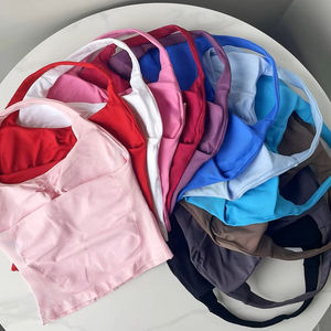 ชุดออกกำลังกายแบบ 2 ชิ้น เสื้อครอปแบบผูกคอ กางเกงขาสั้นออกกำลังกาย ชุดโยคะ กางเกงขาสั้นไร้ตะเข็บแบบรัดรูป - Product Image 3