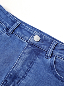 Jupe longue en jean décontractée pour femme, taille basse, ourlet effiloché, délavage moyen, coupe évasée, longueur ras du sol - Product Image 5