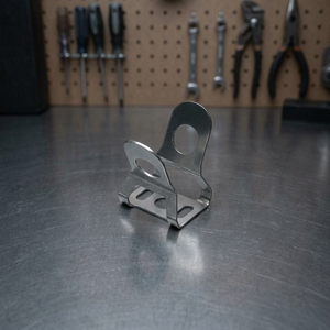 Clip per Cavi Tipo R in Plastica IFM E11531 - Product Image 2