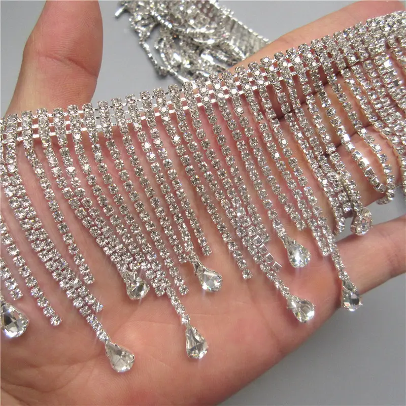 Eer Van Kristal Groothandel Bling Bling Claw Setting Heldere Strass Trim Strass Strass Kwastje Kristallen Ketting Voor Decoratie