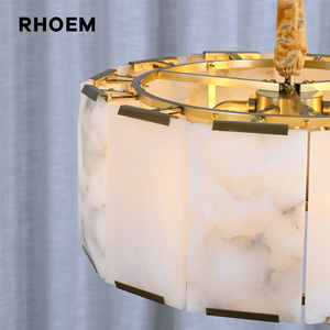 Lustre rond en calcite RHOEM RH Harlow, prismes de calcite facettés, lustre en albâtre pour salon, design de luxe personnalisé - Product Image 5