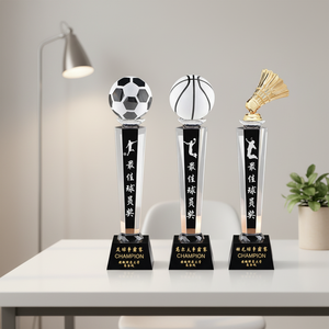 <span class=keywords><strong>DILU</strong></span> Trofeos de Fútbol y Baloncesto de Cristal Tallado y Pulido a Mano con Grabado Láser, Copas, Medallas, Premios Deportivos Hechos a Mano - Product Image 4