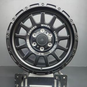 Adecuado para el modelo todoterreno Ineos Grenadier Trialmaster Edition 4x4, con llantas forjadas de 17, 18 y 20 pulgadas. - Product Image 1