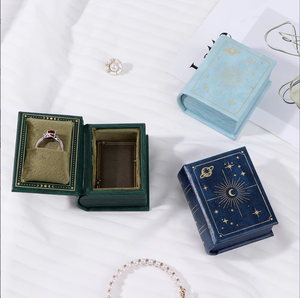 Caja <span class=keywords><strong>de</strong></span> Anillos con Diseño Retro Europeo, Ecológica, Hecha con Materiales Reciclados, con Cierre Magnético y Bronceado, Estilo <span class=keywords><strong>Libro</strong></span> <span class=keywords><strong>Rojo</strong></span>, para Relojes - Product Image 2
