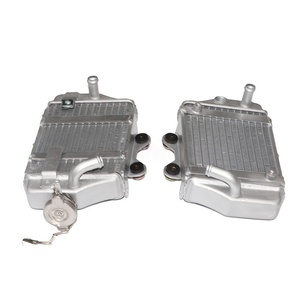 Radiador de Agua para Motocicleta K7NB300/CBS300, Tanques de Agua Izquierdo y Derecho para Motor de Motocicleta Todoterreno - Product Image 4