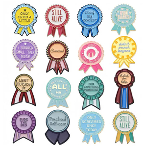 Pin de Solapa Personalizado con Logotipo, Esmalte Suave o Duro, Broche de <span class=keywords><strong>Anime</strong></span> o Dibujos Animados <span class=keywords><strong>para</strong></span> Ropa, Sombrero, Bolso, Recuerdo, Regalo, MOQ Bajo, Diseño Gratuito, Entrega Rápida - Product Image 1