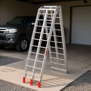 Rampes de chargement pliantes KYMCO 89 L x 12 W, capacité 750 lbs, pour camionnettes, motos, UTV, tondeuses à gazon, souffleuses à neige - Product Image 2