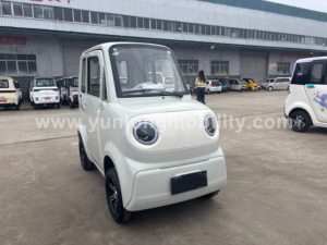 Mini Auto Eléctrico, Scooter de Movilidad Cerrado, Biplaza, Homologación EEC L6e, Batería de Plomo-Ácido, Auto Eléctrico de 4 Ruedas en Venta - Product Image 4