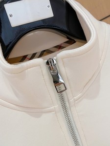 Suéter de Lujo para Hombre, Estilo Otoño 2026, Informal, Transpirable, Clásico, Diseño a Cuadros, Deportivo, Burberry, con Cierre de 1/4 - Product Image 4